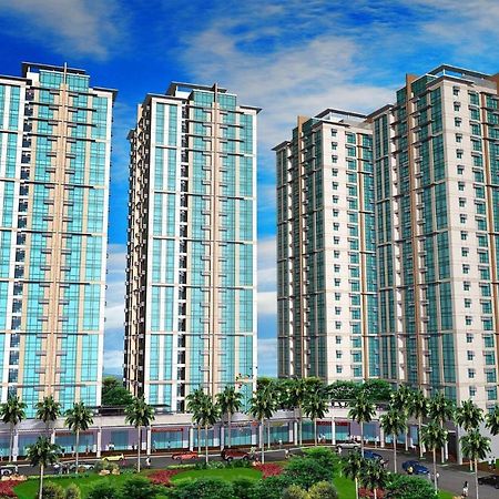 5E Tower 2 Viceroy Apartman Manila Kültér fotó