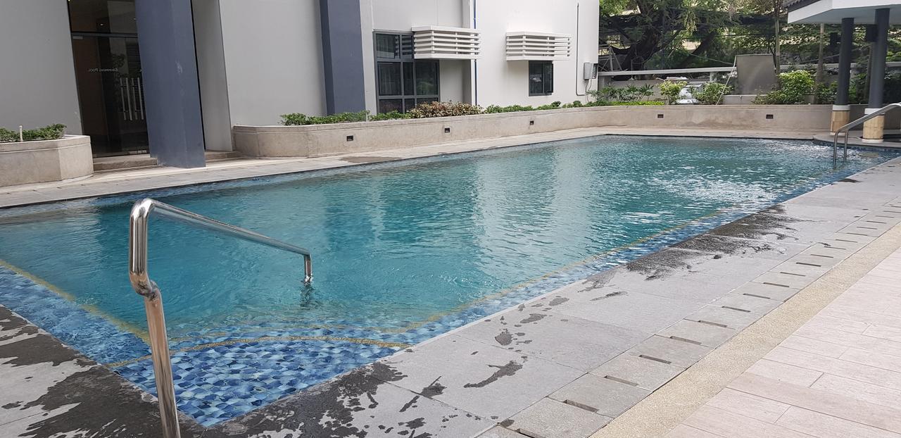 5E Tower 2 Viceroy Apartman Manila Kültér fotó